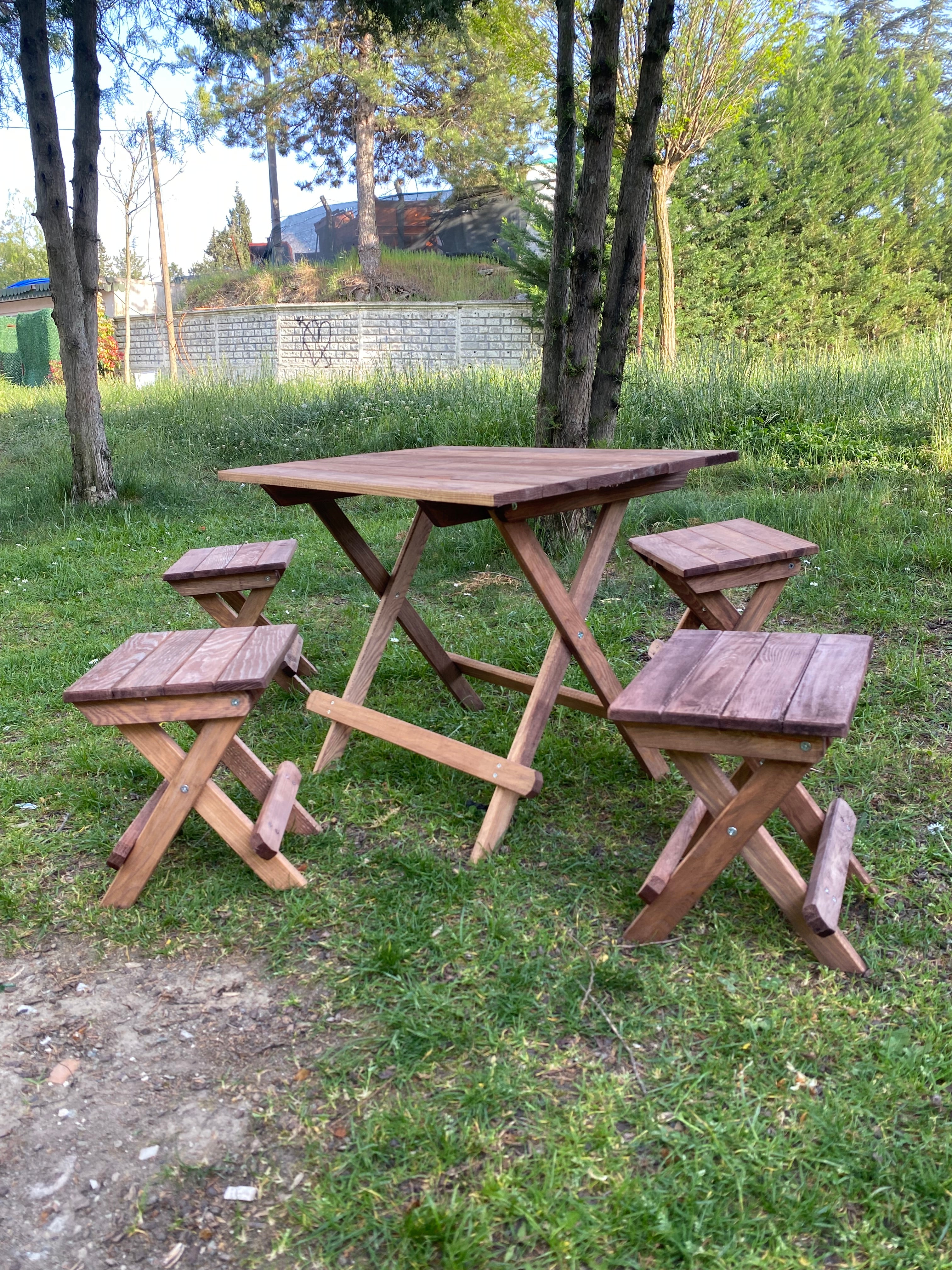 Pratik Katlanır Masa Sandalye Seti